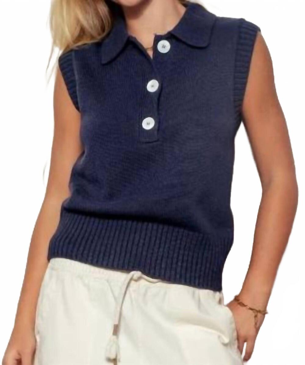 NEW TREND:NOTES sleeveless knit vest in navy
